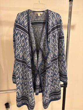 Kaisely Blue and White Geometric Open-Front Cardigan